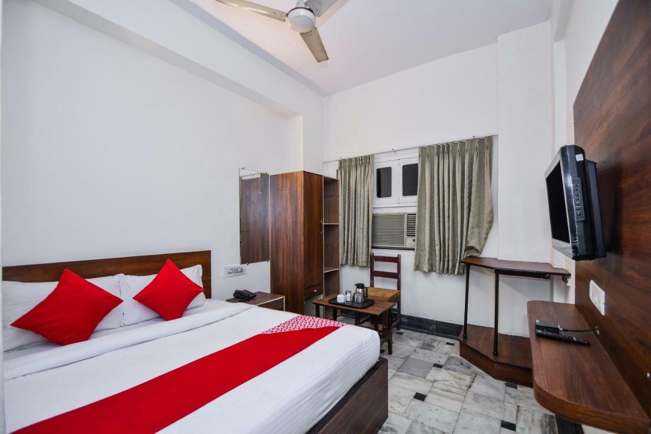 Oyo 23086 Mayur Udaipur