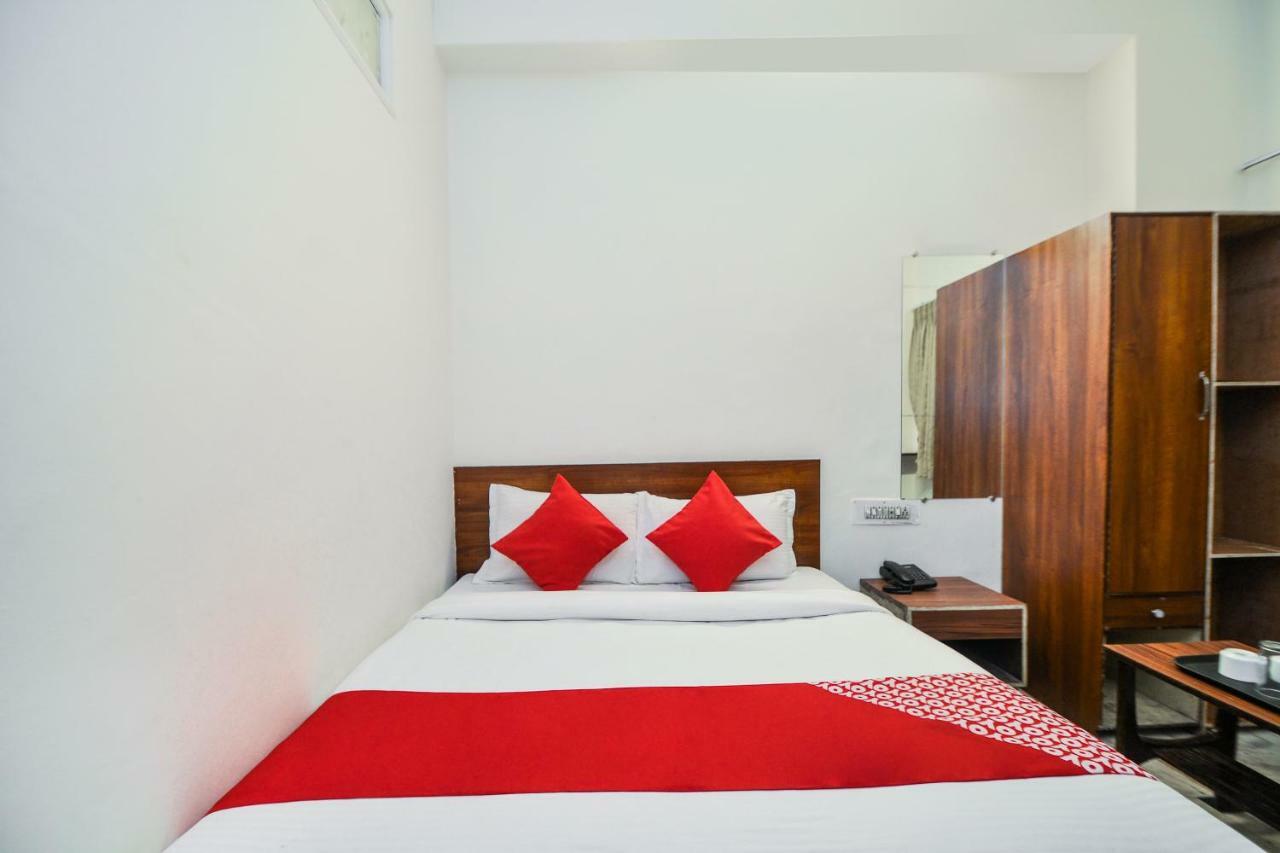 Hotel Oyo 23086 Mayur Udaipur