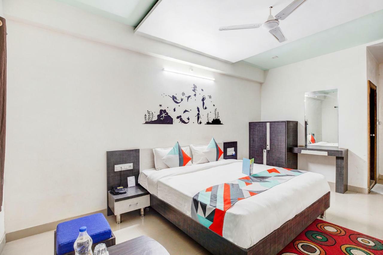 Fabhotel Himanshi 3*