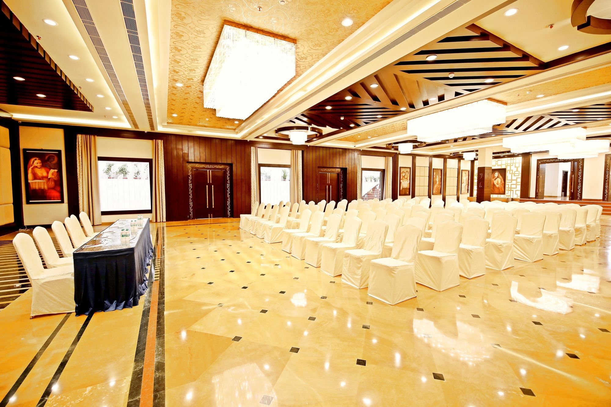 Spectrum Resort, & Convention 5*
