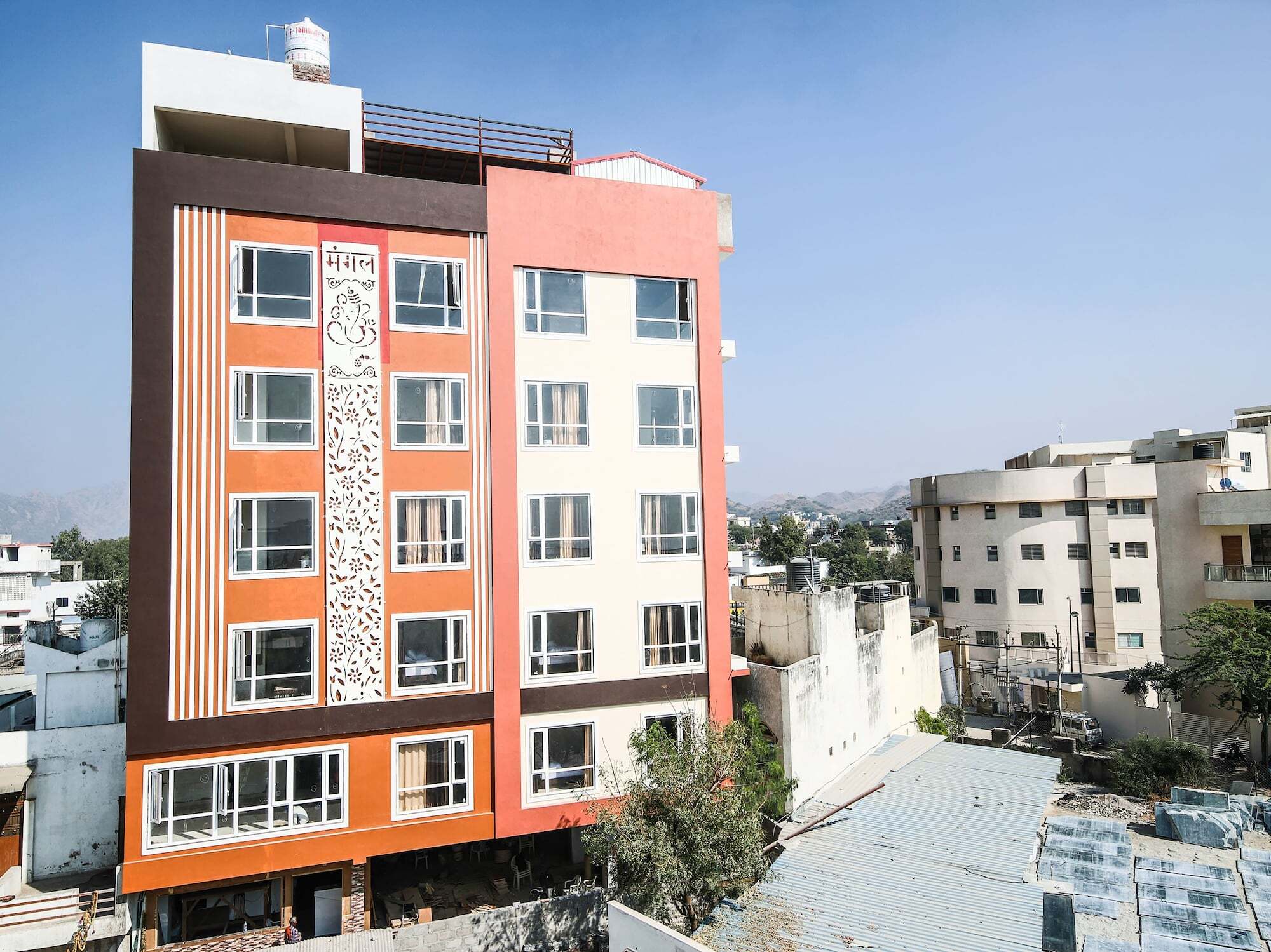 Fabhotel Prime The Royal Galaxy Hotel Udaipur
