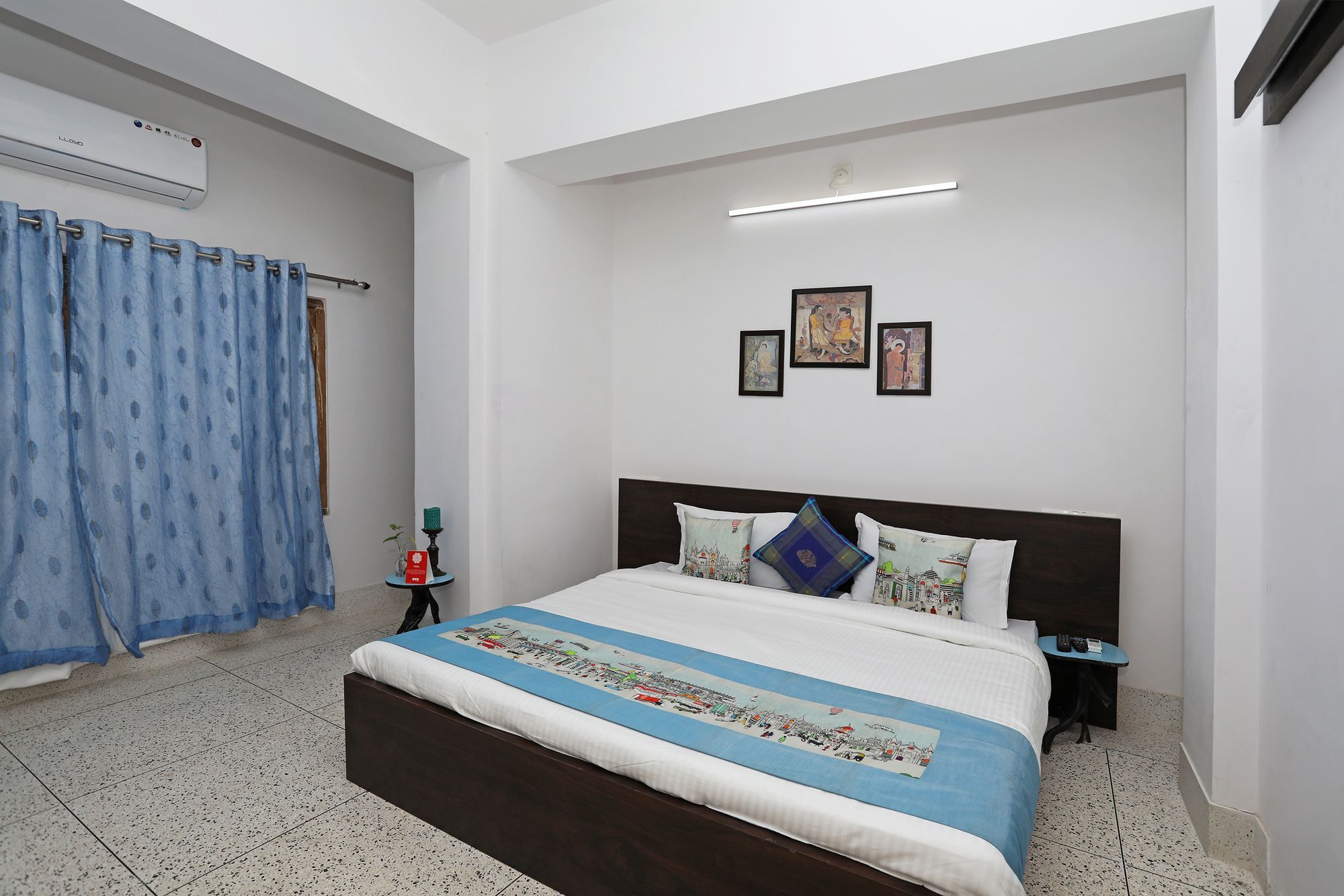 Hotel Oyo 10298 Near Sukhadia Circle 2*