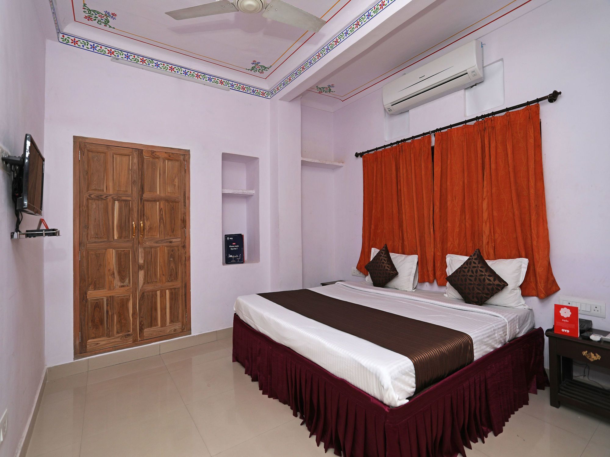 Oyo 10102 Heritage Near Gangaur Ghat Hotel