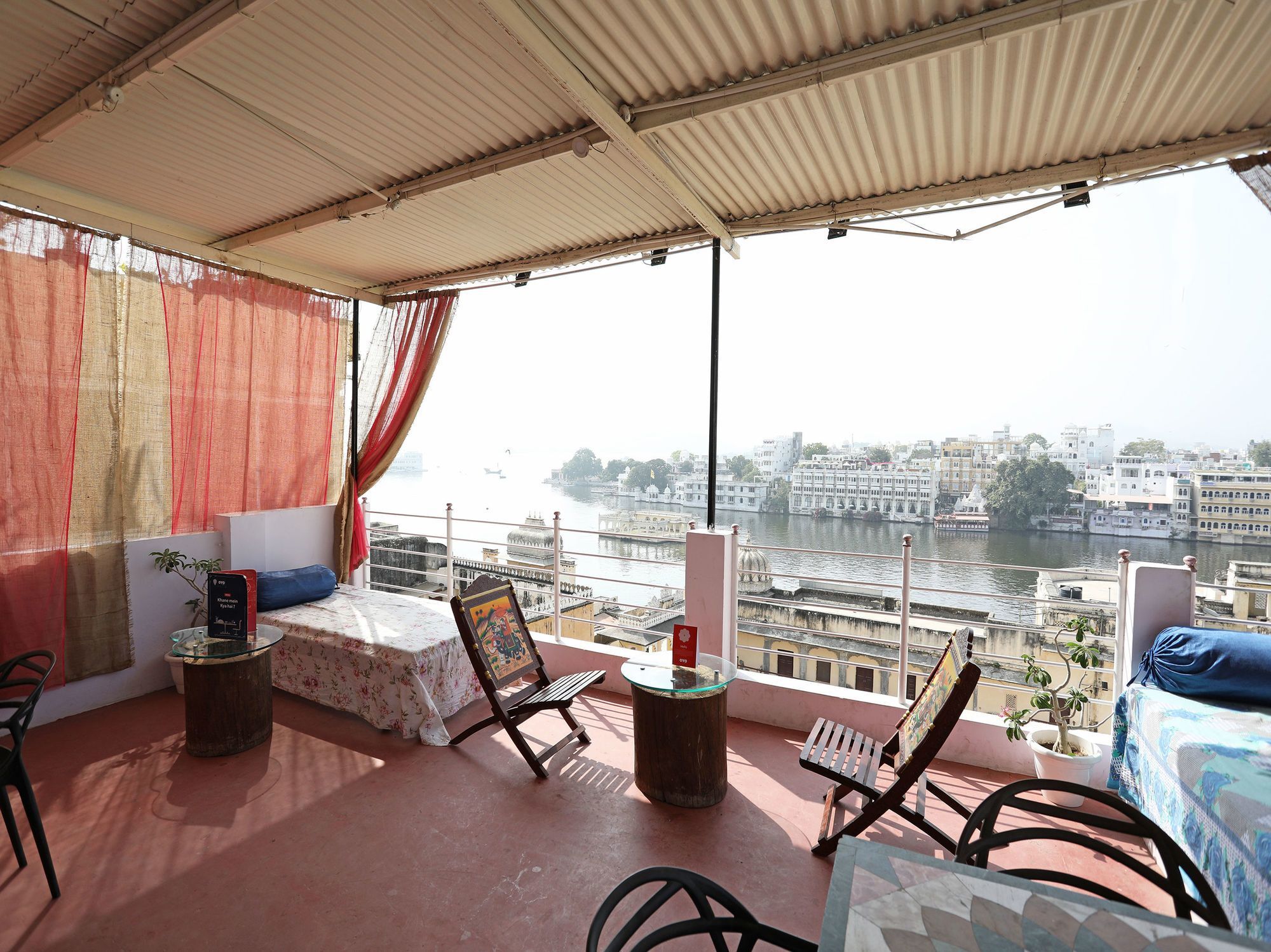 Hotel Oyo 10102 Heritage Near Gangaur Ghat