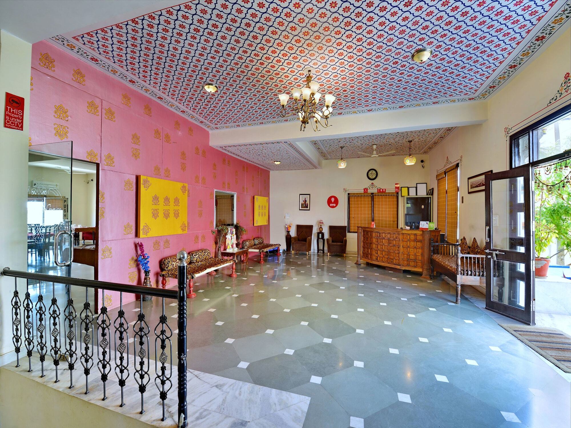 Oyo 1484 Royal Pratap Niwas Hotel