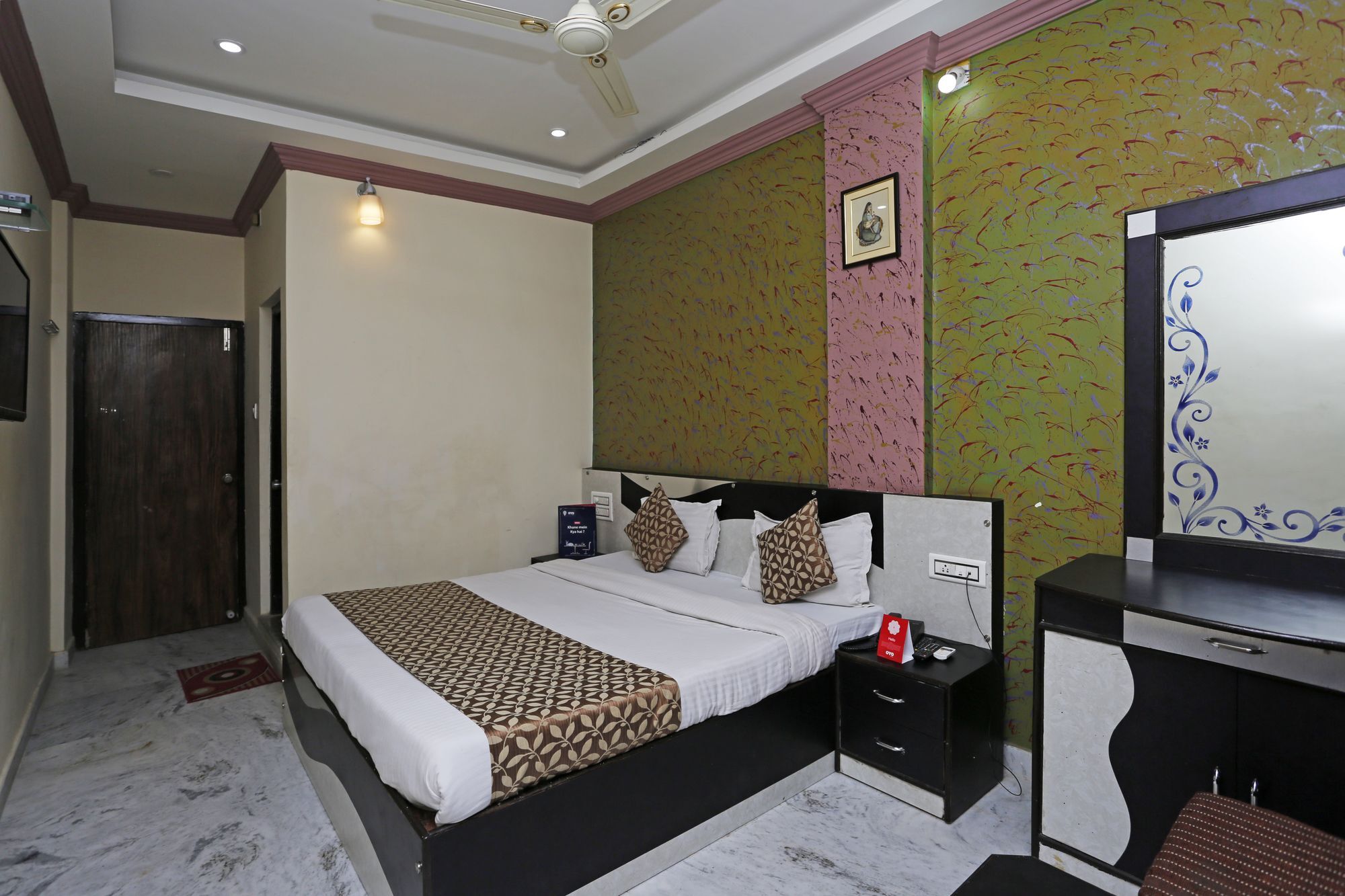 Oyo 091 Hadi Rani Circle Hotel 3*