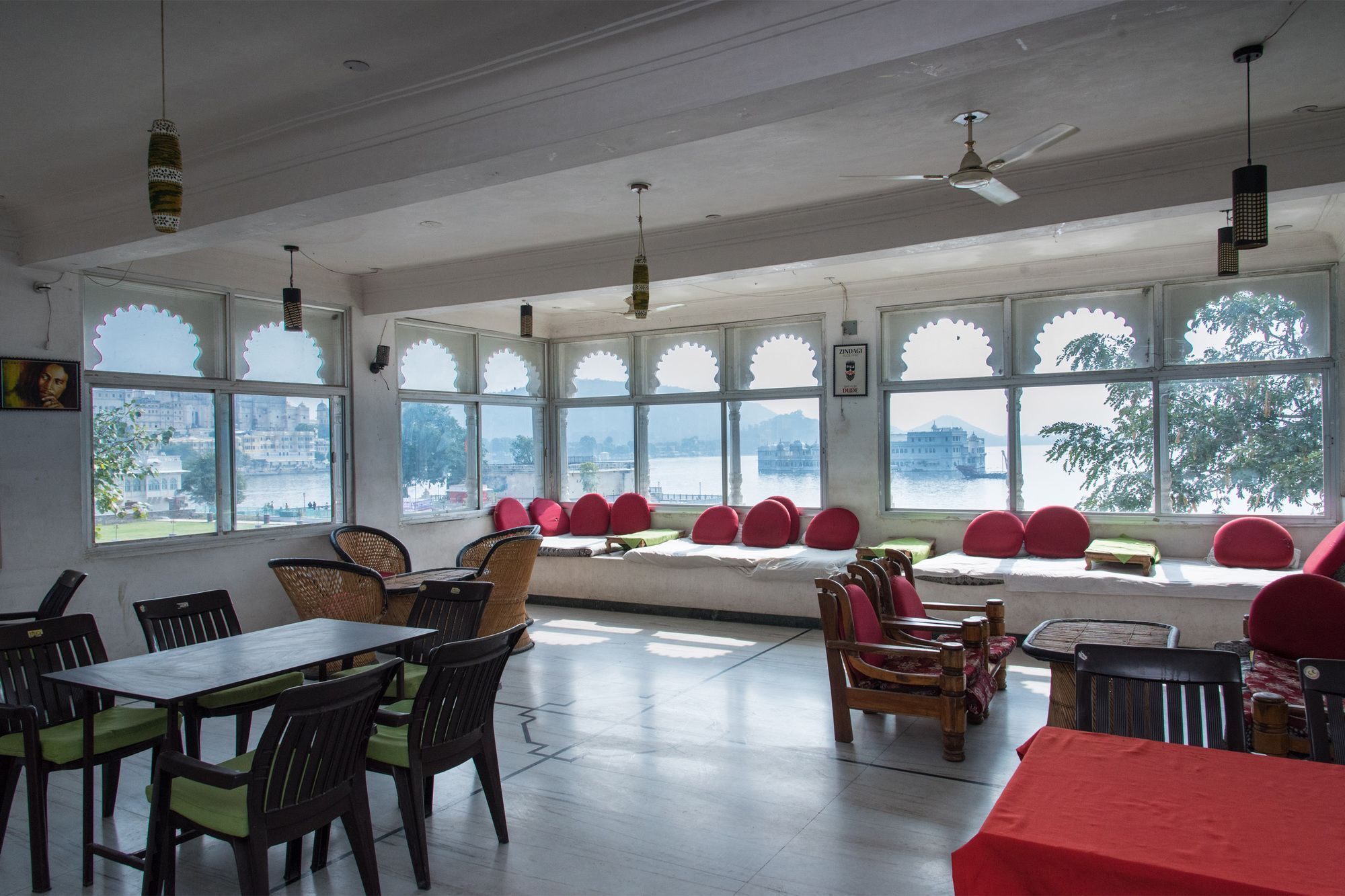 Oyo 156 Haveli 3*