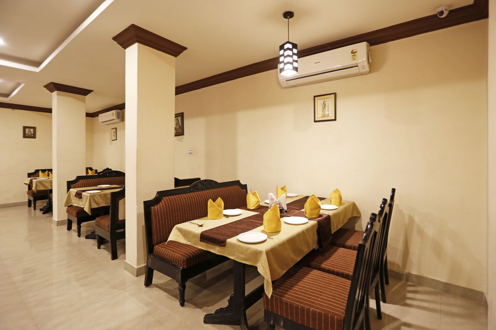 Oyo 091 Hadi Rani Circle 3* Udaipur