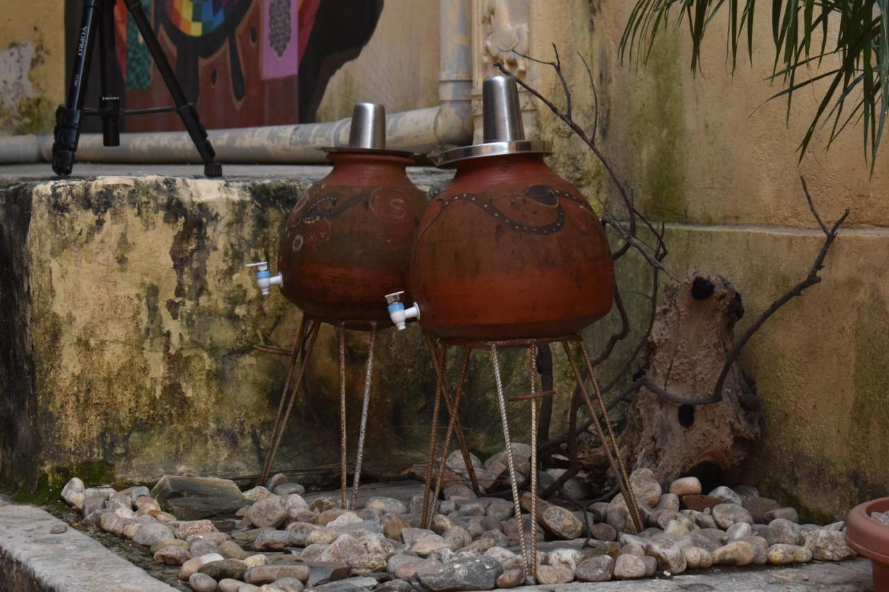 Hostel Castle Namahstay & Art Space *