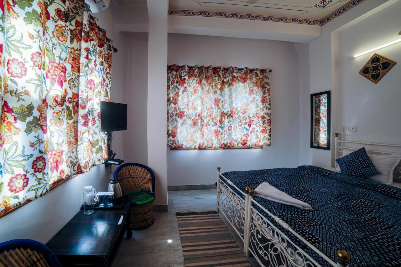 Harsh Guest house 3*