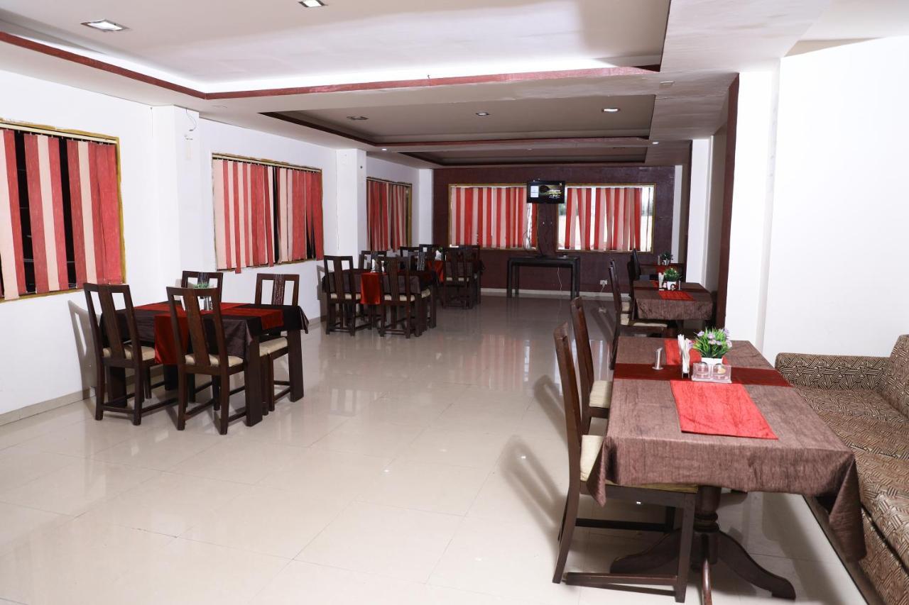 Fabhotel Hadi Rani Hotel
