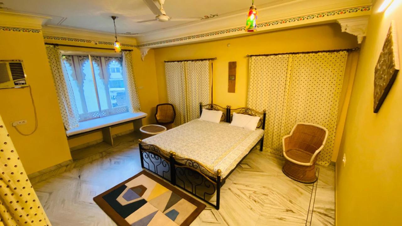 Kesar Palace Hotel 2*