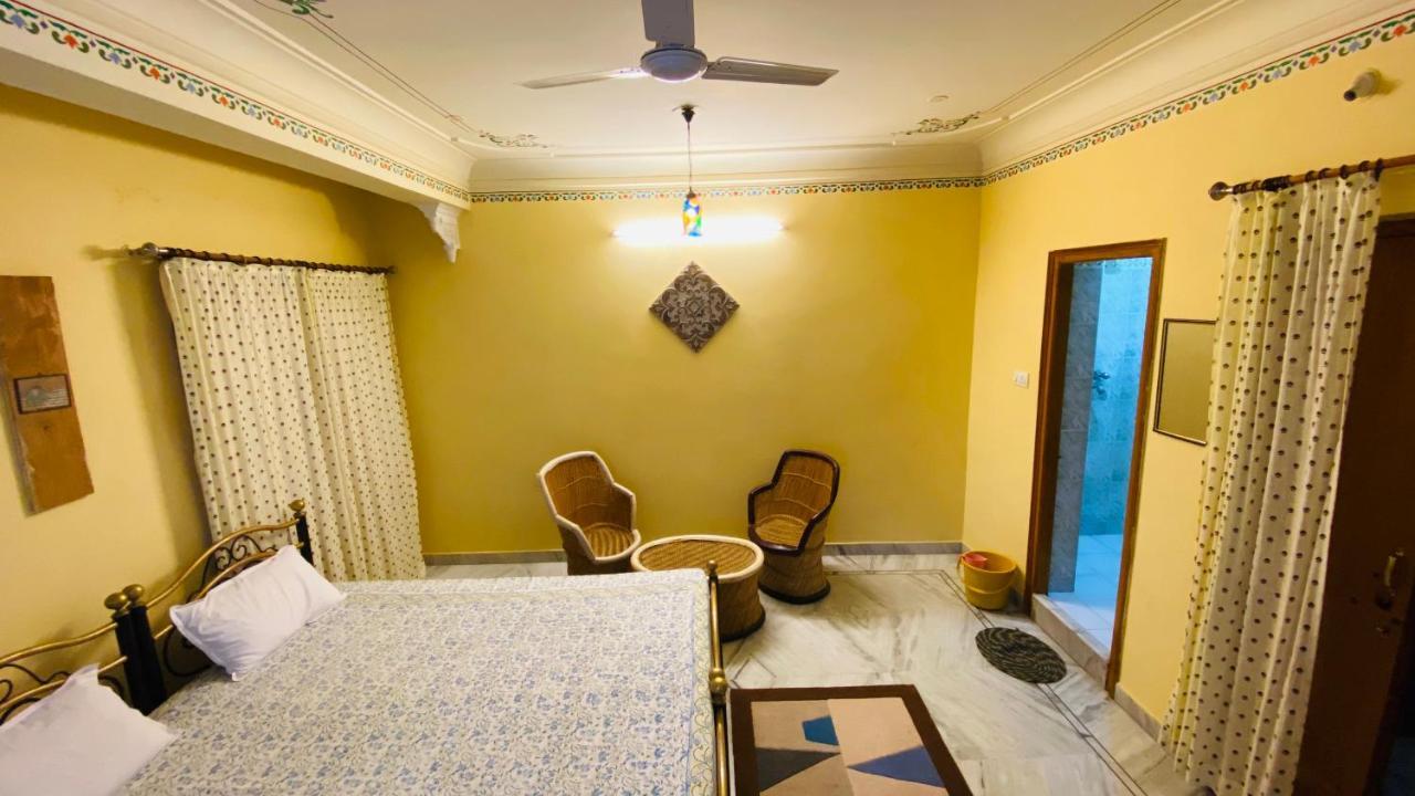 Kesar Palace Hotel Udaipur