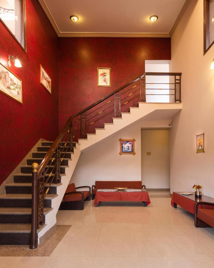Resort Araliayas & Udaipur
