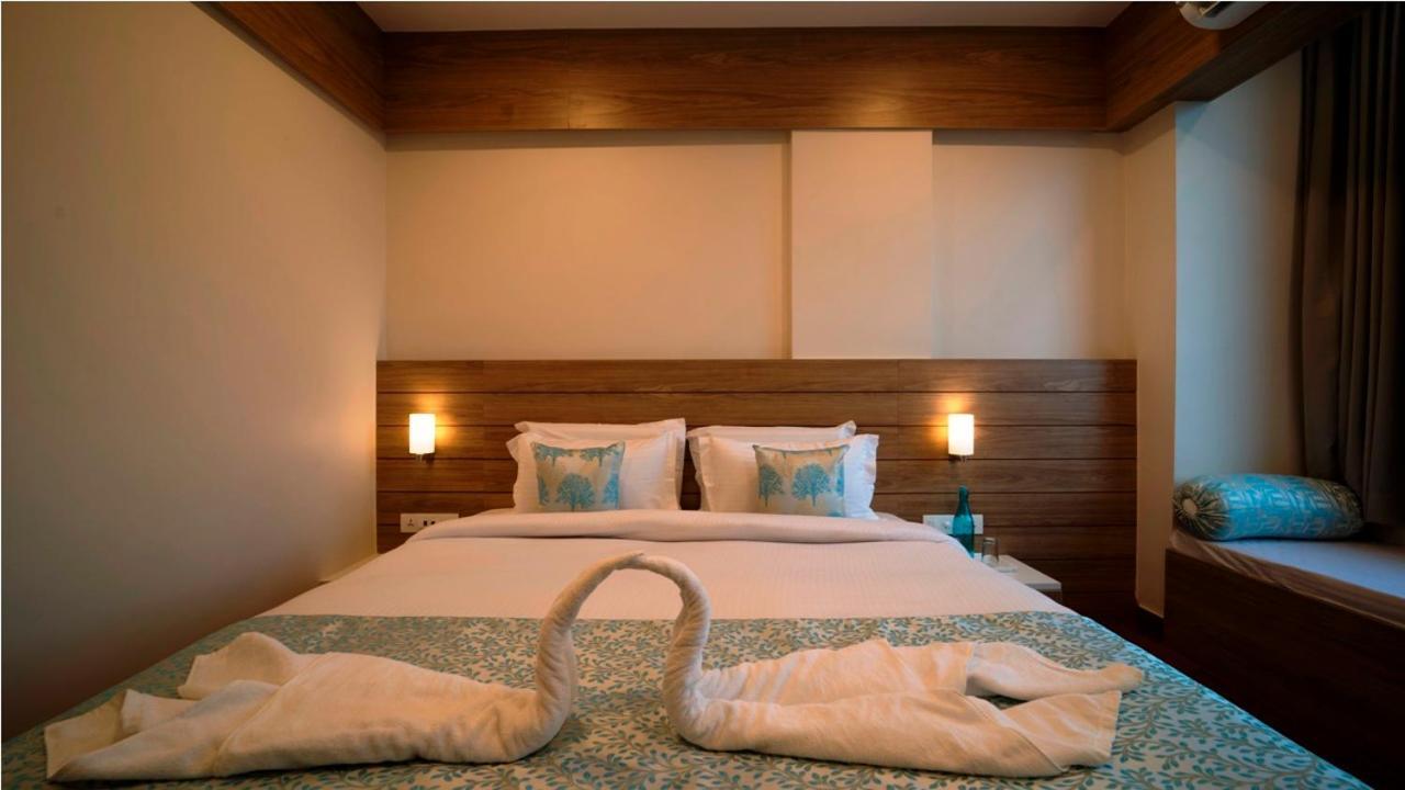 Wonder Cliff Hotel