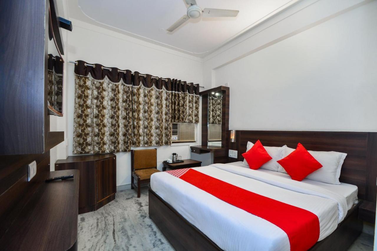 Oyo 23086 Mayur Hotel Udaipur