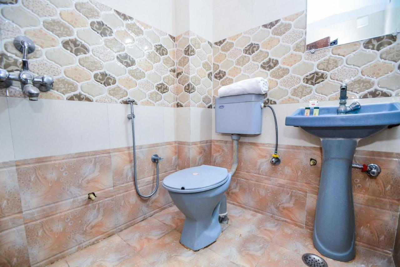 Oyo 23086 Mayur Hotel 3*