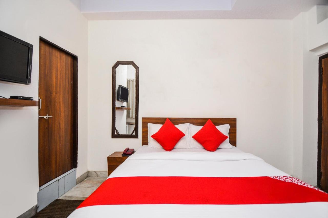 Hotel Oyo 23086 Mayur