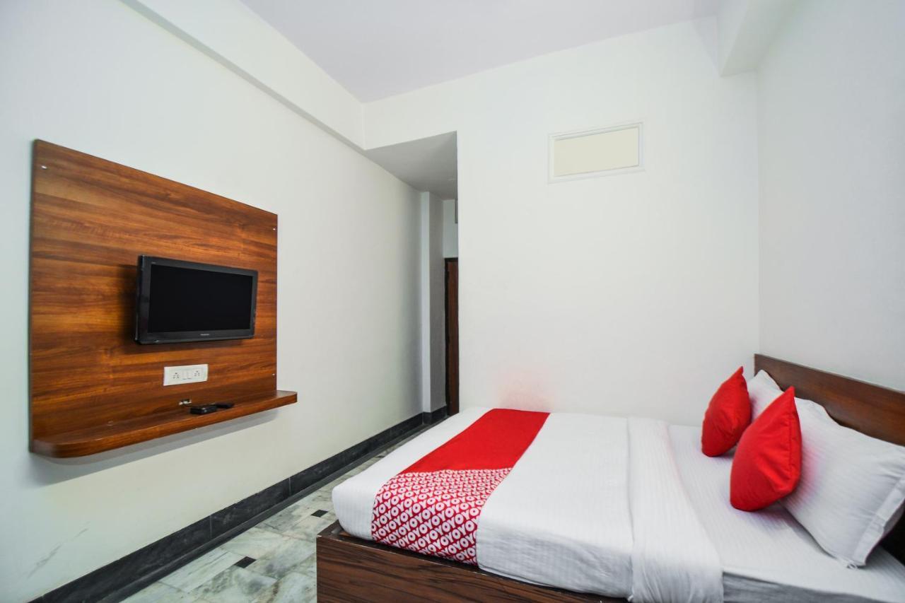 Oyo 23086 Mayur Hotel 3*