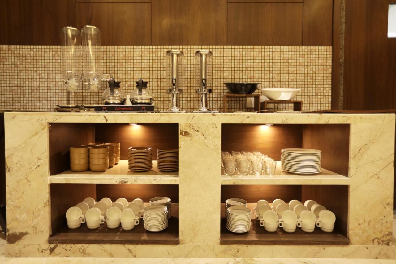 Shourya Residency Gulab Bagh Hotel 3*