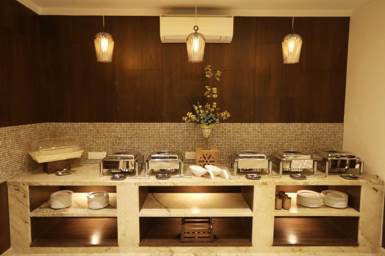 Shourya Residency Gulab Bagh Hotel 3*