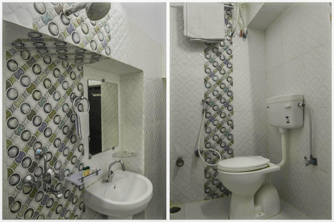 Oyo 11868 Rk Residency 3*