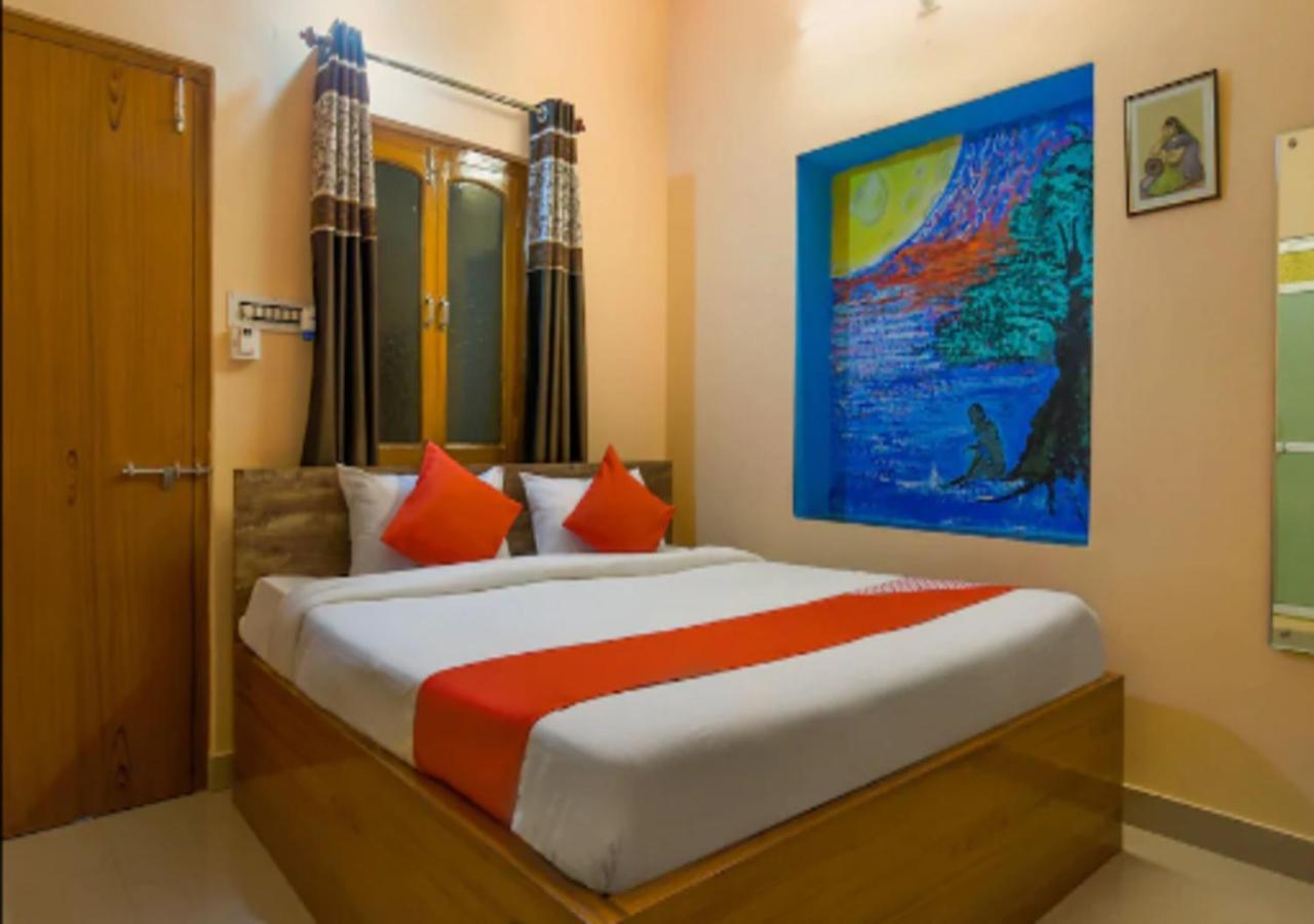 Hotel Surya Vilas