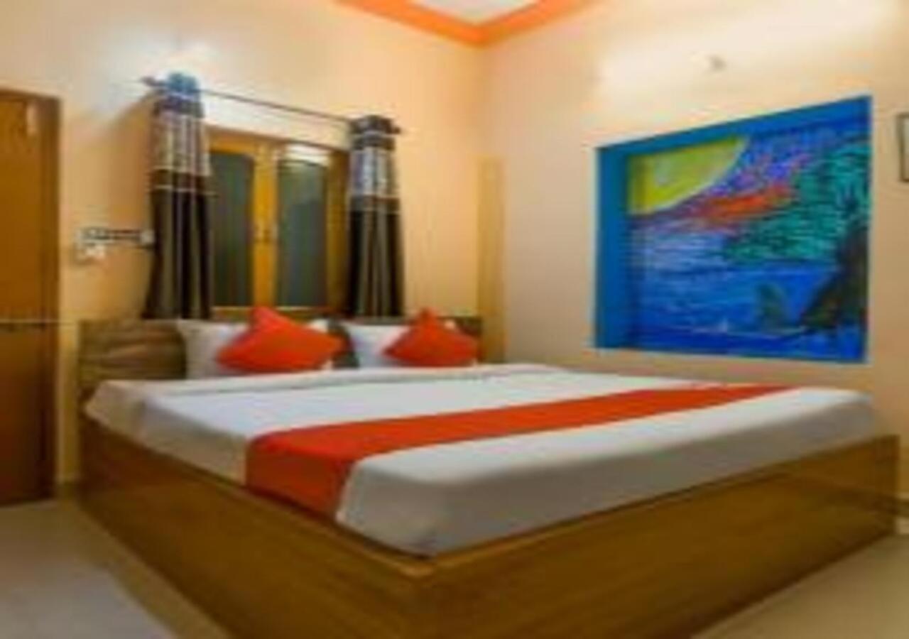 Hotel Surya Vilas