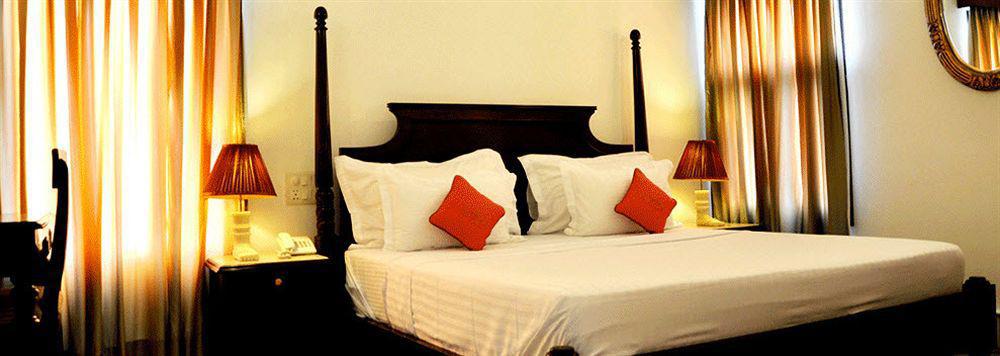 Amar Kothi Hotel 3*