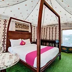 Kanj Holiday Hill Resort & Spa
