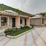 Kanj Holiday Hill Resort & Spa