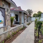 Keshav Resort
