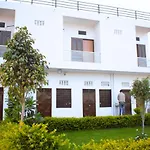 Hotel The Ajanta