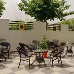 Hillcrest Palace