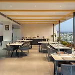 7 Rays Hotel