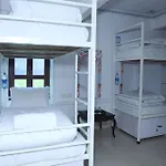The Mama Hotel - Rooms And Dormitory