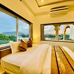 Hotel Jaydurg A Lake Retreat - A Lakeside Hotel - Lakeview Rooftop Cafe - Swimming Pool