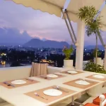 Grandrosse Boutique - Pichola Lake Facing Hotel