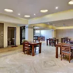 Hotel O Alba Valley