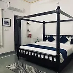 Tasya Boutique Rooms