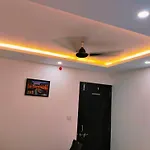 Hotel Bhavya Palace