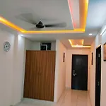 Hotel Bhavya Palace