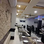 Hotel Kailash Inn