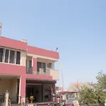 Oyo 11743 Hotel Shree Krishna