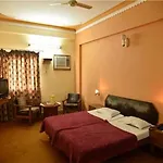 Saheli Palace