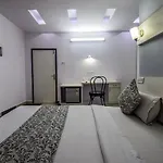 Hotel The Space