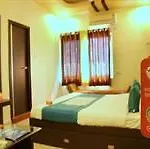 Oyo Rooms 100Ft Road Udaipur