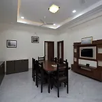Oyo Home 9888 1Bhk Near Celebration Mall