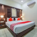 Capital O 23023 Hotel Gyan Garh