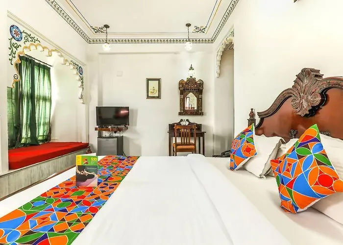 Hotel Pichola Haveli